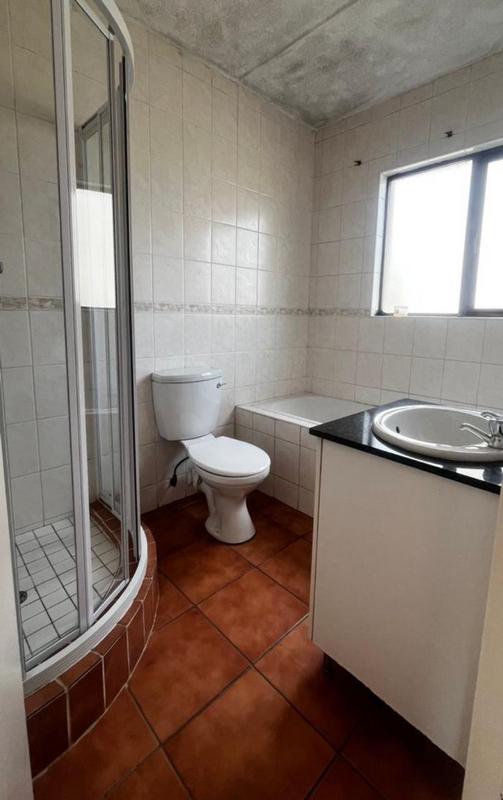 2 Bedroom Property for Sale in Helderwyk Gauteng