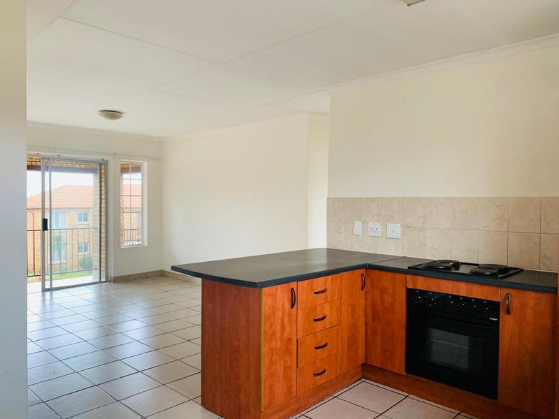 To Let 2 Bedroom Property for Rent in Erand Gardens Gauteng