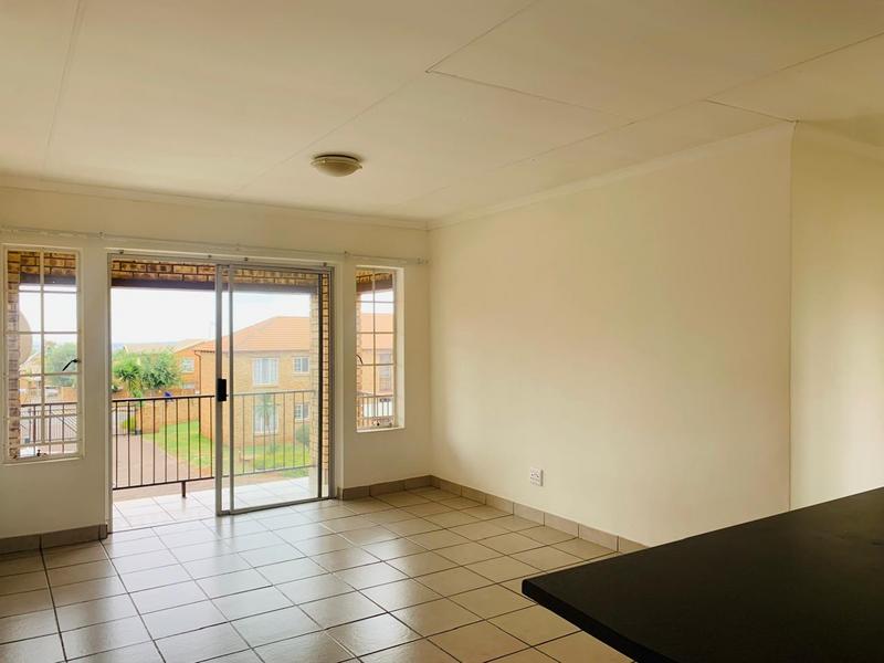 To Let 2 Bedroom Property for Rent in Erand Gardens Gauteng