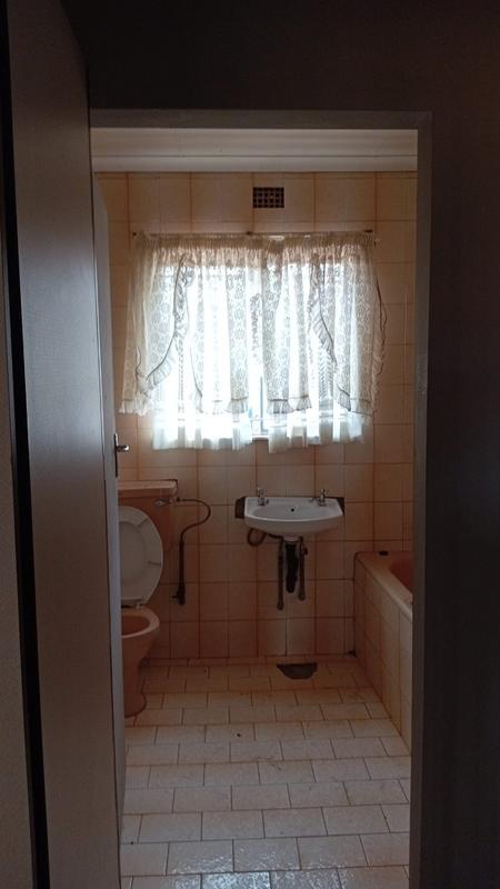 To Let 3 Bedroom Property for Rent in Katlehong South Gauteng