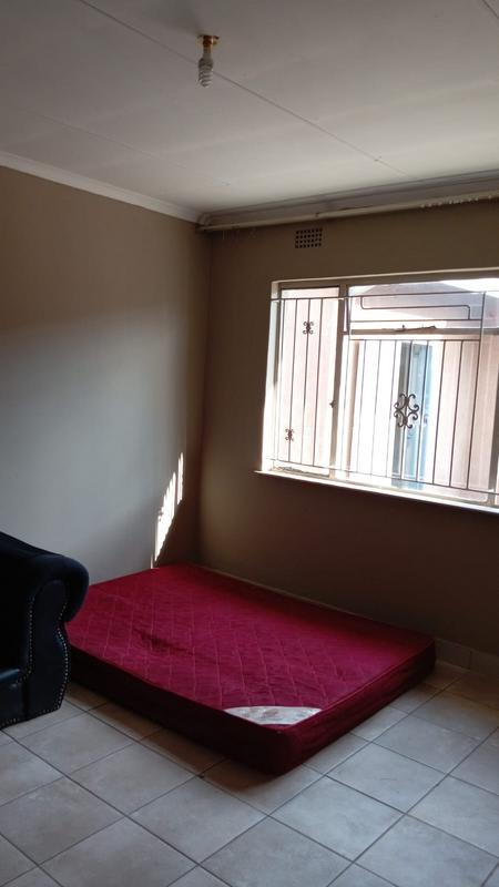 To Let 3 Bedroom Property for Rent in Katlehong South Gauteng