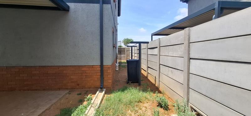 To Let 4 Bedroom Property for Rent in Albertsdal Gauteng