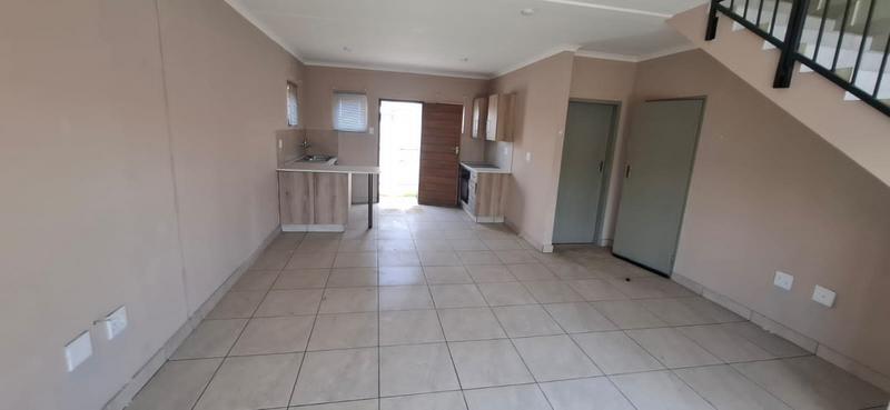 To Let 4 Bedroom Property for Rent in Albertsdal Gauteng