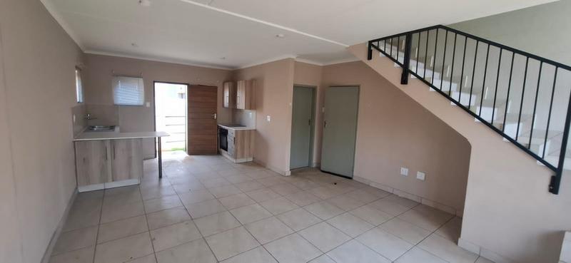 To Let 4 Bedroom Property for Rent in Albertsdal Gauteng