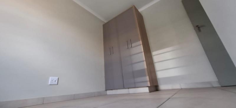 To Let 4 Bedroom Property for Rent in Albertsdal Gauteng