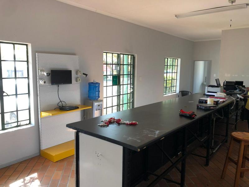 To Let commercial Property for Rent in Hennopspark Gauteng