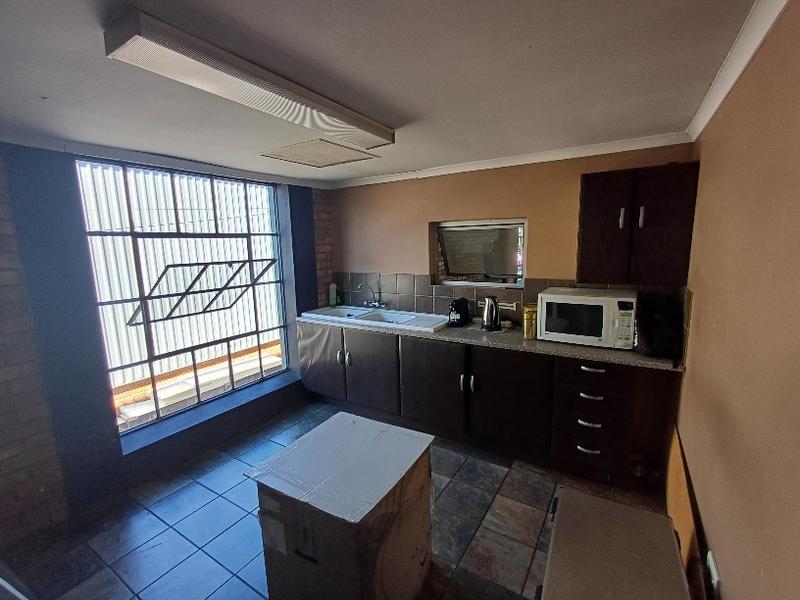 To Let commercial Property for Rent in Hennopspark Gauteng