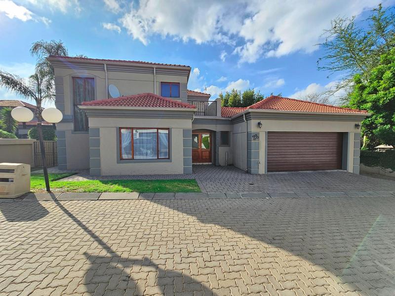 To Let 3 Bedroom Property for Rent in Amorosa Gauteng