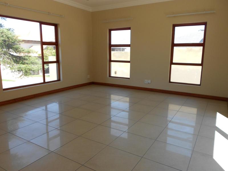 To Let 3 Bedroom Property for Rent in Homes Haven Gauteng