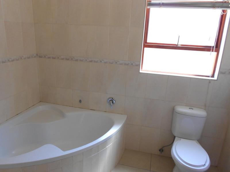 To Let 3 Bedroom Property for Rent in Homes Haven Gauteng