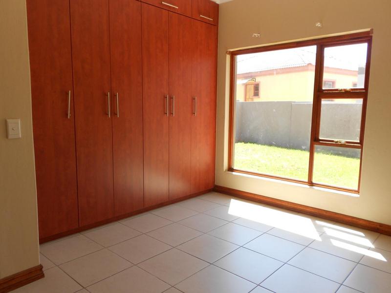 To Let 3 Bedroom Property for Rent in Homes Haven Gauteng