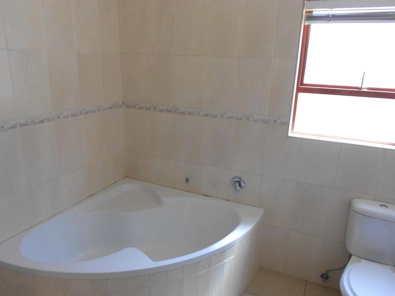 To Let 3 Bedroom Property for Rent in Homes Haven Gauteng