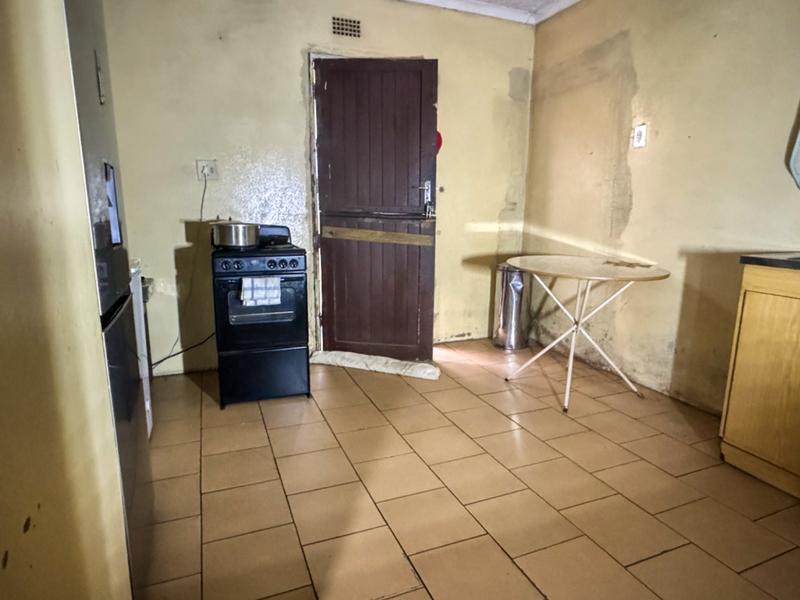 2 Bedroom Property for Sale in Katlehong South Gauteng