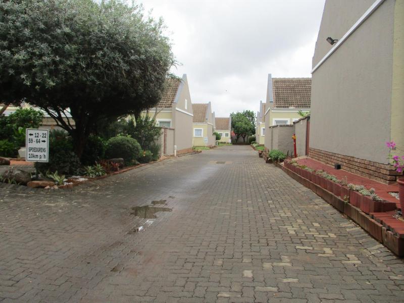 To Let 2 Bedroom Property for Rent in Annlin Gauteng