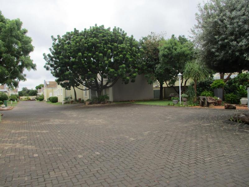 To Let 2 Bedroom Property for Rent in Annlin Gauteng