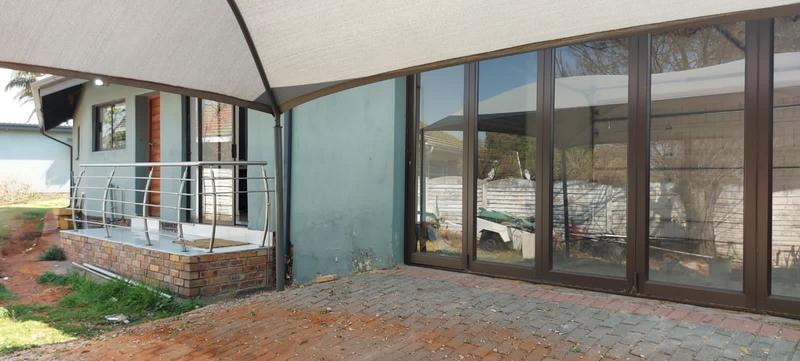 To Let 3 Bedroom Property for Rent in Birchleigh Gauteng