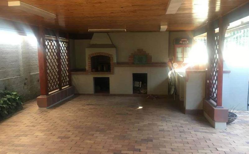 To Let 5 Bedroom Property for Rent in Waterkloof A H Gauteng