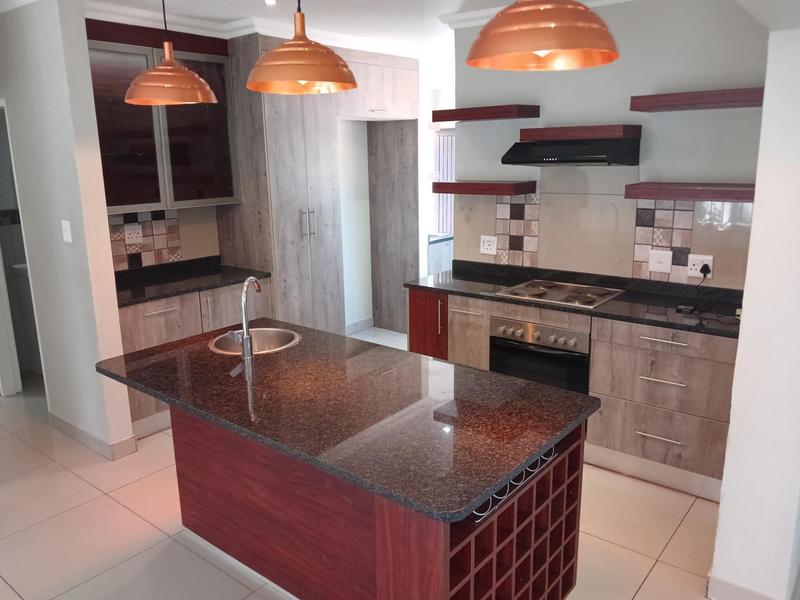 To Let 4 Bedroom Property for Rent in Weltevreden Park Gauteng