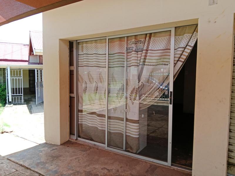 To Let 0 Bedroom Property for Rent in Queenswood Gauteng