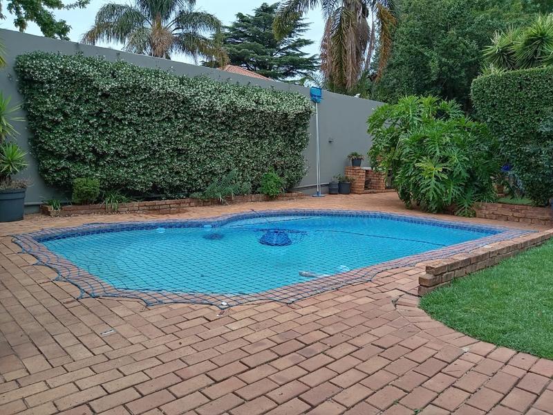 4 Bedroom Property for Sale in Kensington Gauteng