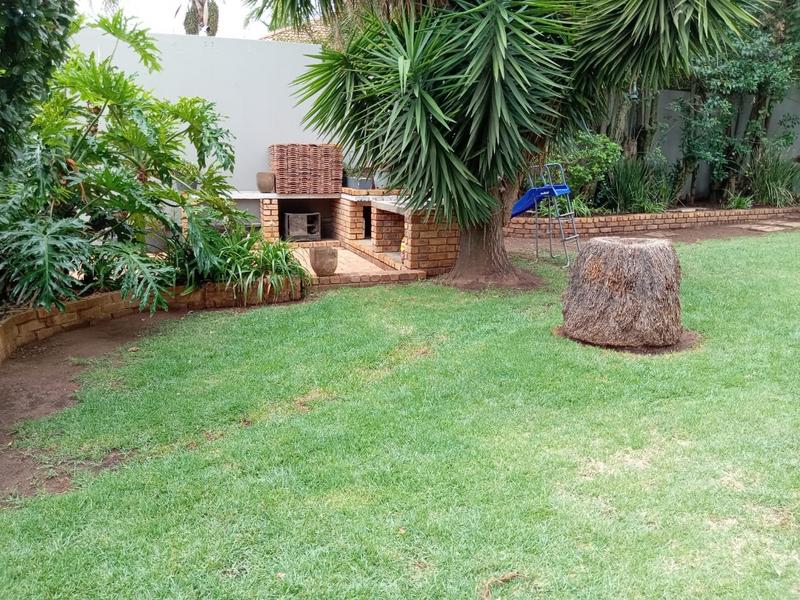 4 Bedroom Property for Sale in Kensington Gauteng