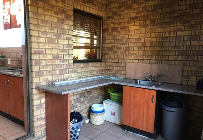 3 Bedroom Property for Sale in New Redruth Gauteng