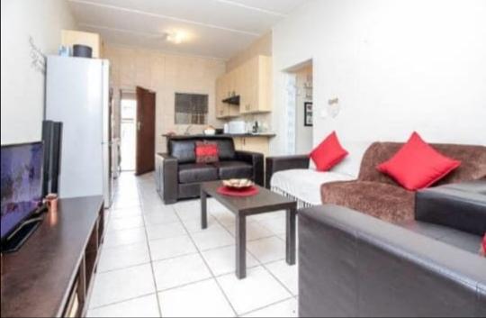 2 Bedroom Property for Sale in North Riding Gauteng