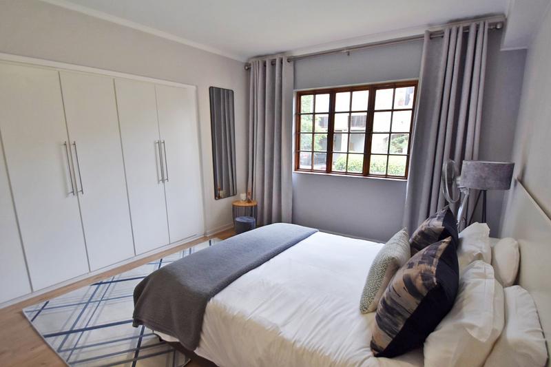 2 Bedroom Property for Sale in Atholl Gauteng