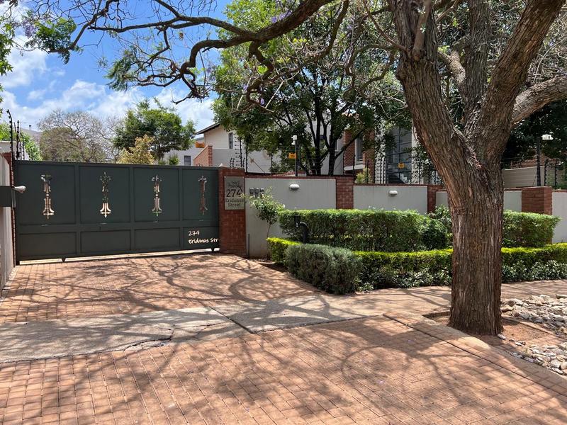 To Let 4 Bedroom Property for Rent in Waterkloof Ridge Gauteng