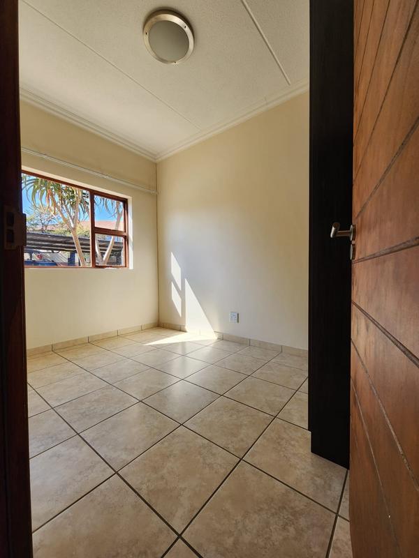 To Let 3 Bedroom Property for Rent in Pretorius Park Gauteng