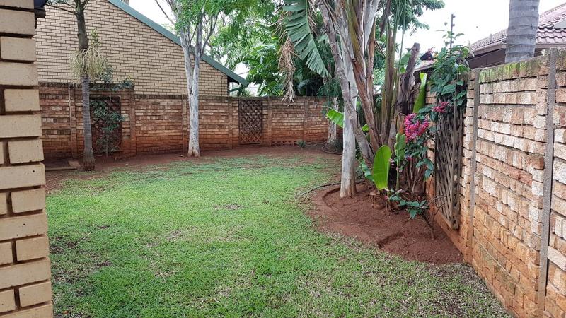 3 Bedroom Property for Sale in Faerie Glen Gauteng