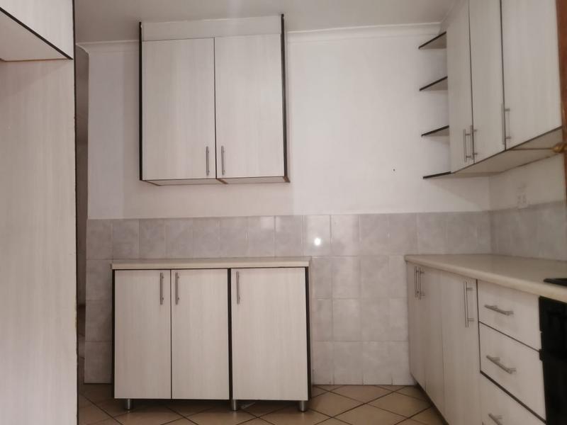 To Let 2 Bedroom Property for Rent in Riverlea Gauteng