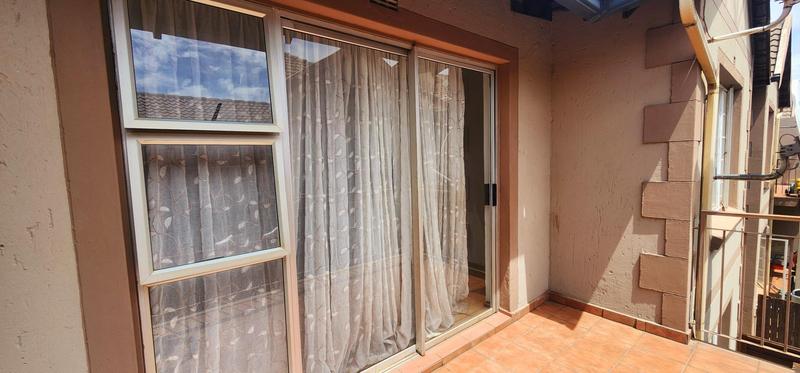 2 Bedroom Property for Sale in Minnebron Gauteng