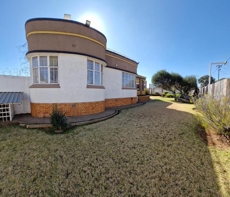 4 Bedroom Property for Sale in Geduld Gauteng