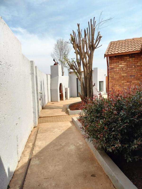 3 Bedroom Property for Sale in Vosloorus Gauteng