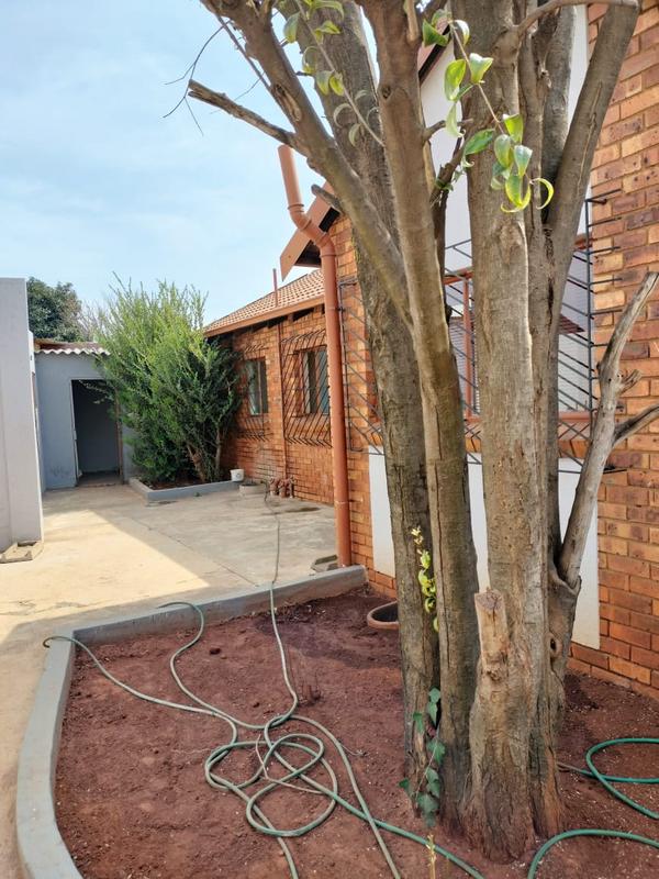 3 Bedroom Property for Sale in Vosloorus Gauteng