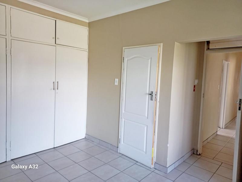 3 Bedroom Property for Sale in Birch Acres Gauteng