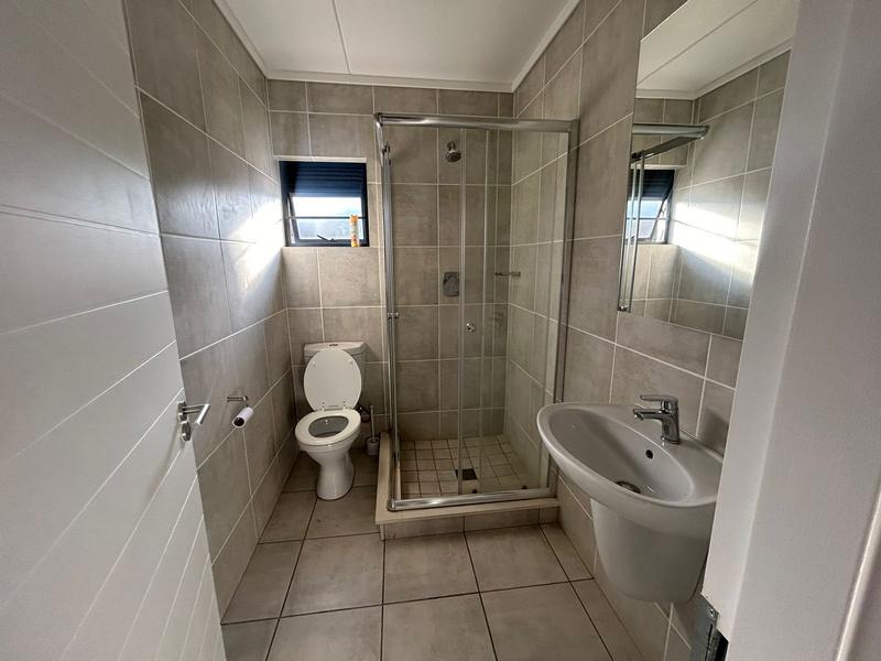 To Let 2 Bedroom Property for Rent in Silver Lakes Gauteng