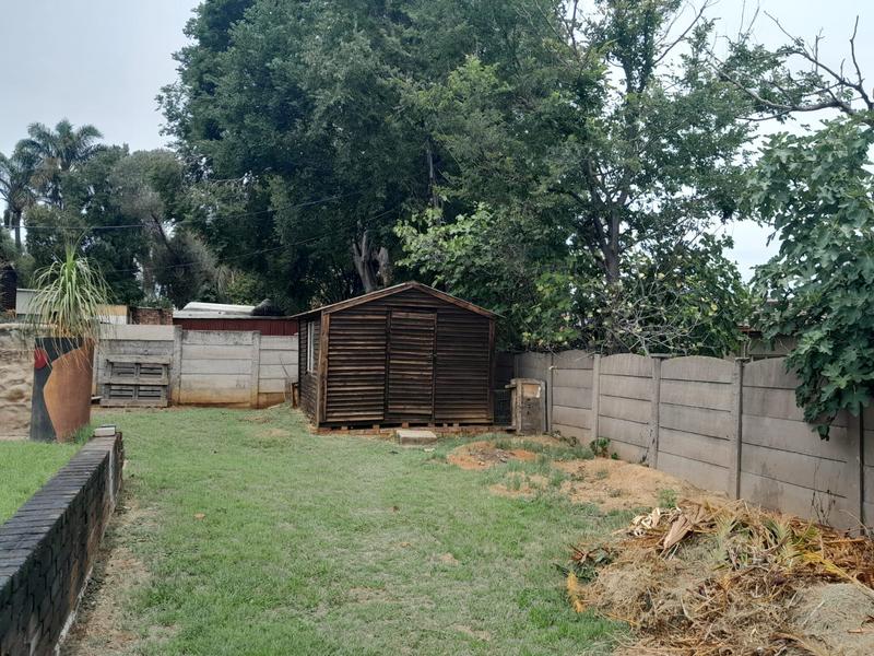 3 Bedroom Property for Sale in Mountain View Gauteng