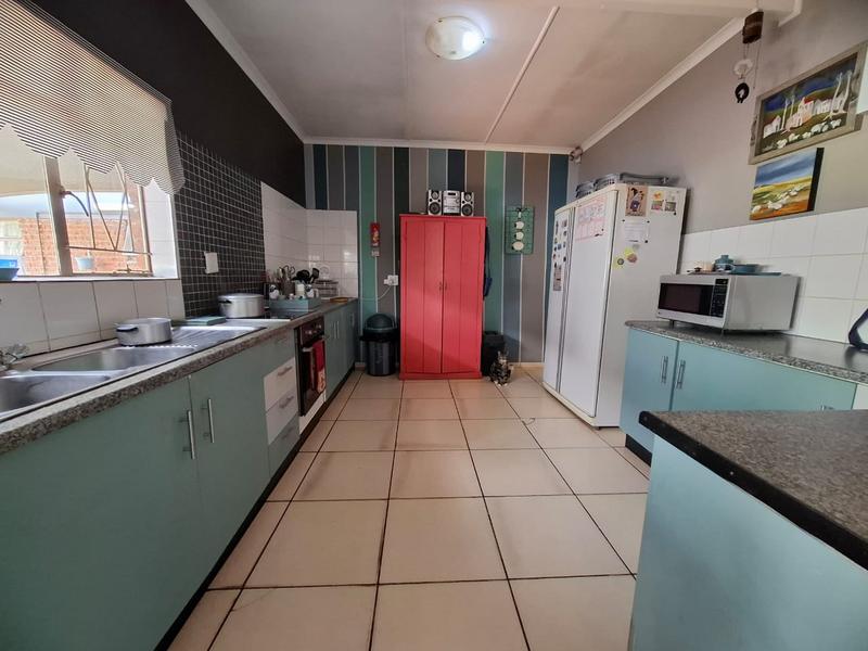 4 Bedroom Property for Sale in Sinoville Gauteng