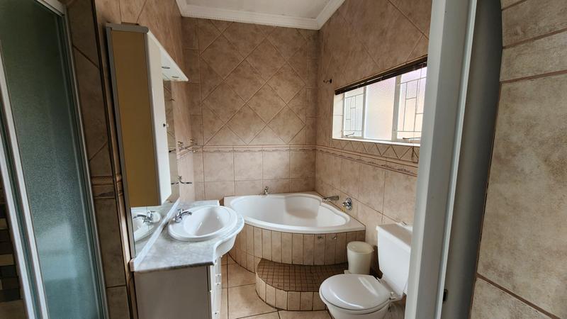 4 Bedroom Property for Sale in Wonderboom Gauteng