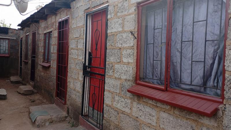 2 Bedroom Property for Sale in Tembisa Gauteng