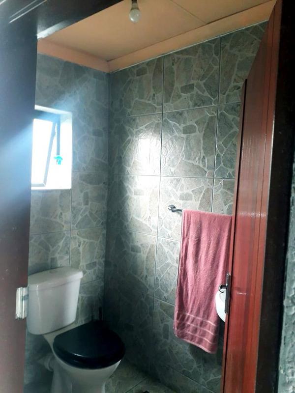 2 Bedroom Property for Sale in Zondi Gauteng