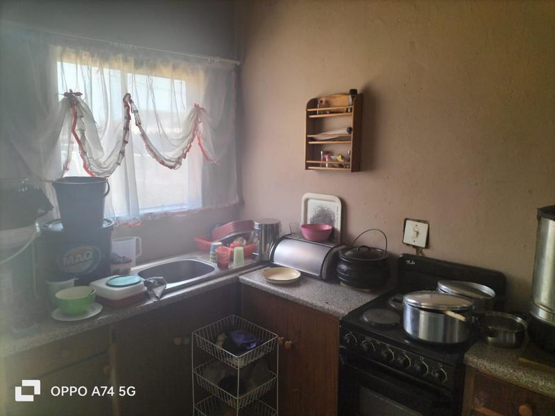 2 Bedroom Property for Sale in Thulani Gauteng