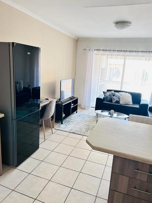 To Let 2 Bedroom Property for Rent in Birch Acres Gauteng