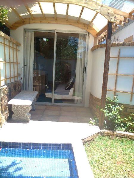 To Let 1 Bedroom Property for Rent in Wilro Park Gauteng