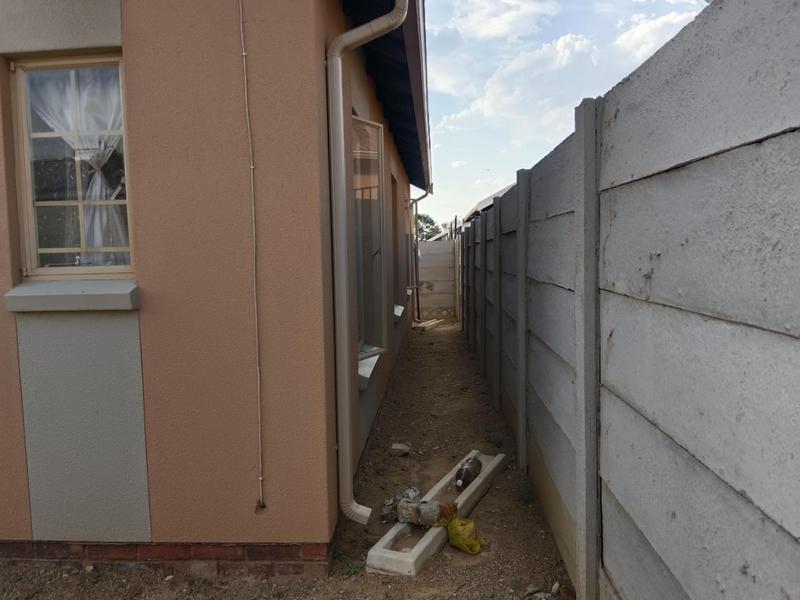 3 Bedroom Property for Sale in Sky City Gauteng