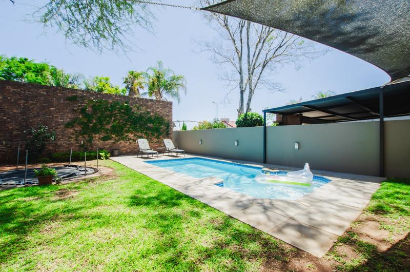 4 Bedroom Property for Sale in Doornpoort Gauteng