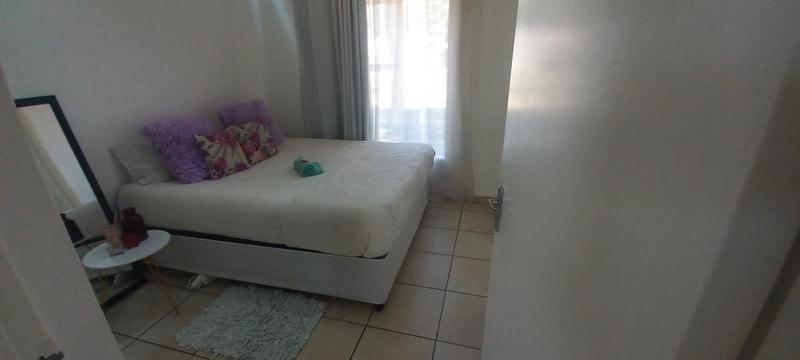 To Let 1 Bedroom Property for Rent in Bryanston Gauteng