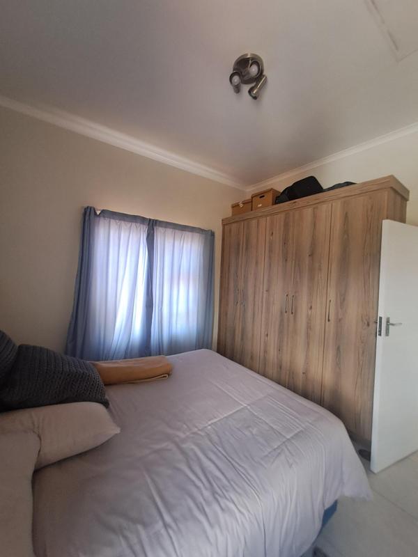 To Let 1 Bedroom Property for Rent in Modderfontein Gauteng